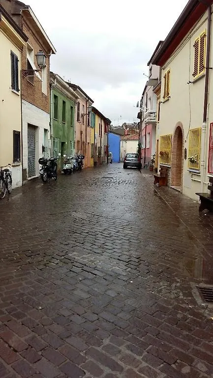Casa Fellini Nel Borgo Di San Giuliano Italy